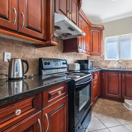 Share Home 1Bd Suite In Coquitlam Ngoại thất bức ảnh